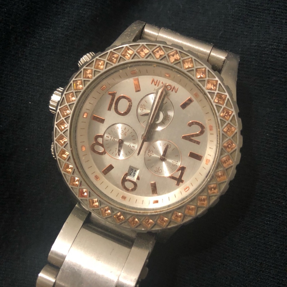 Nixon Watch - Picture 2 of 2